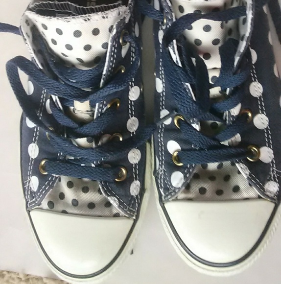 Converse - Picture 3 of 3